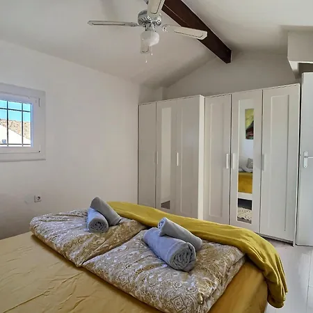 Maison Luxembourgeoise A * Vias